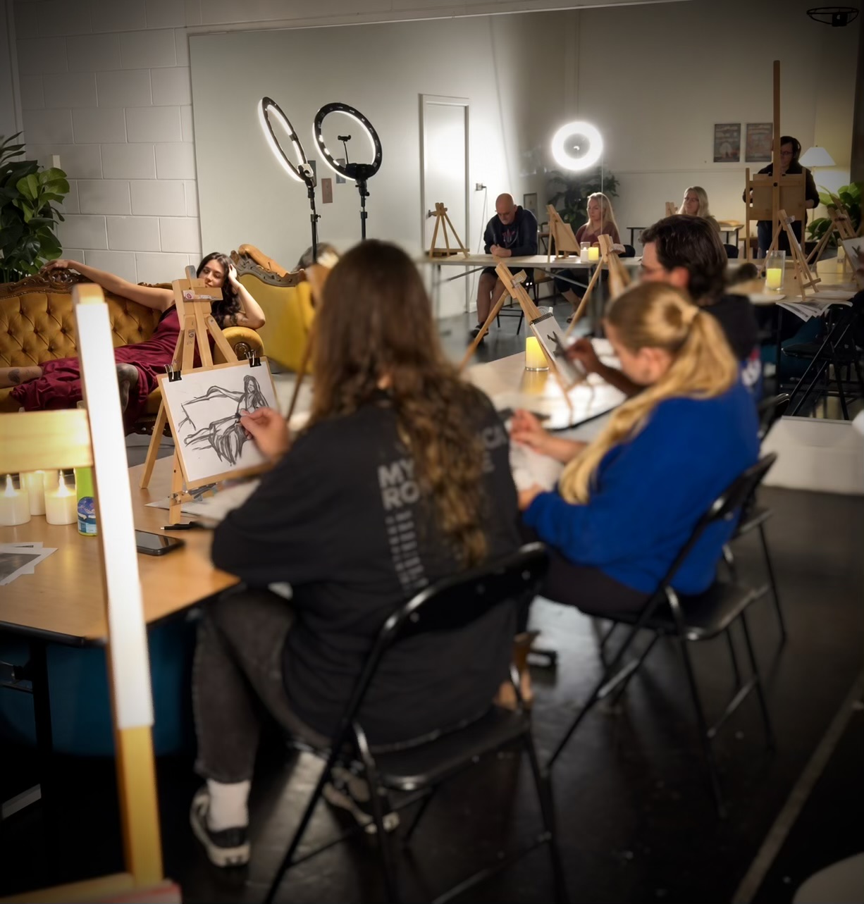 black wolf collective erina life drawing art class